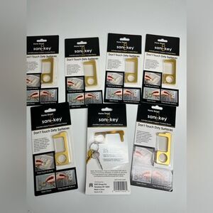 Bundle of 7 Sani-Keys NWT